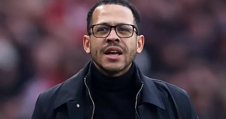 😤 切尔西主帅怒怼球迷：为何总嘘加纳乔？因为以貌取人！