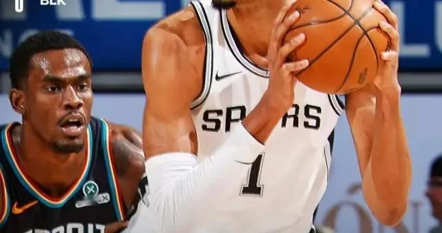 天赋碾压+新星崛起！马刺114-103擒活塞取9连胜，文班统治攻防