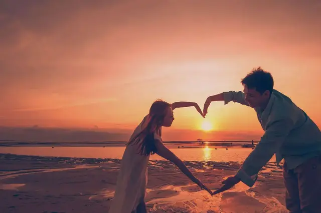 狮子座想要的爱情定式：男生要崇拜，女生要偏爱