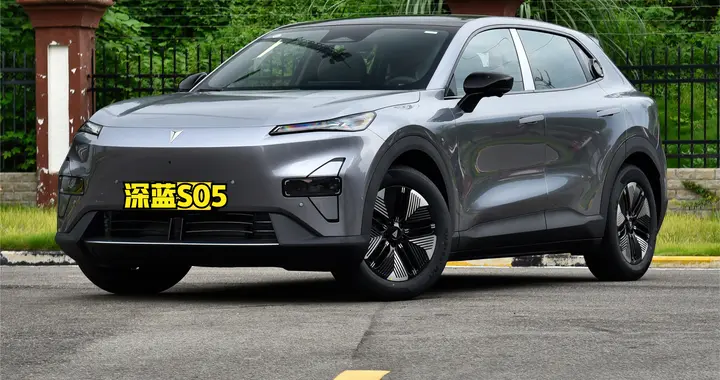 续航620km，充电15分钟续航80%，这车适合年轻人