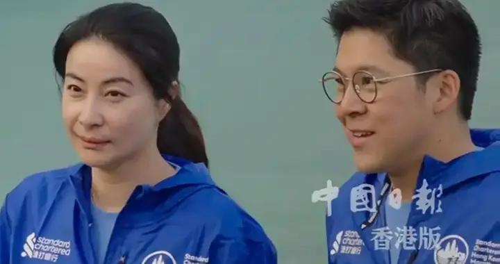 郭晶晶夫妻跑马拉松，霍启刚跟在老婆后面拍视频，公开撒狗粮