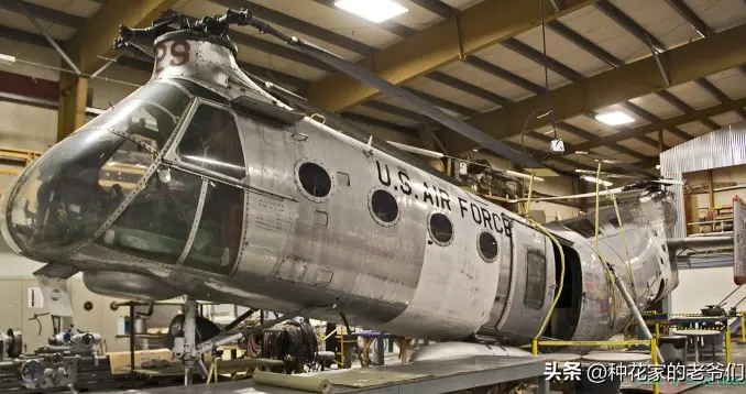 CH-21 驮马直升机