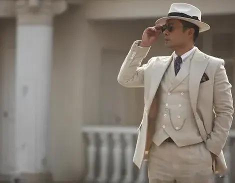 晚清富商玩转欧美国，娶外国公主生16孩，儿子当上省长孙子成将军