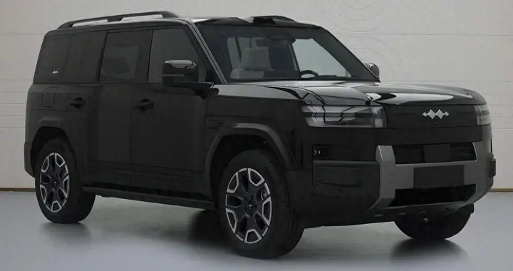 方程豹钛7纯电版，大电池、小电池都有，最高续航755km