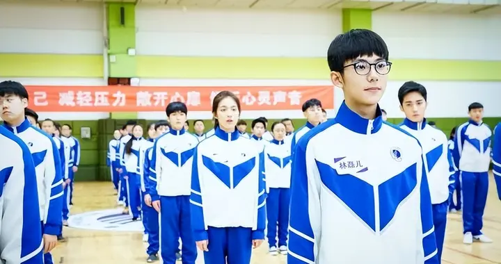 “学神”都是天生的？特权阶层复制精英的套路，终于被扒光了