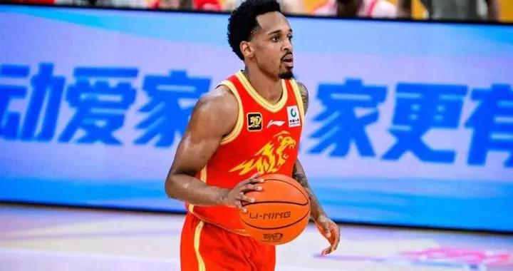 李楠上任放大招！曝首钢正追FMVP，总决赛50分大杀器或重返北京队