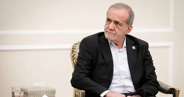 伊朗总统给白宫送去保证书，国难当头还对特朗普心存幻想