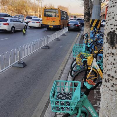 沈阳公交网小林：还不如给他们留一排停车位