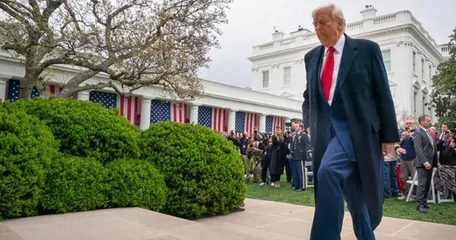 白宫官员：特朗普定于3月31日访华，中方尚未证实