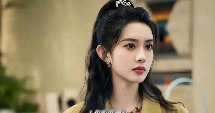0.5秒封神！孟子义凭一眼切换，炸出暑期档最绝重生演技……