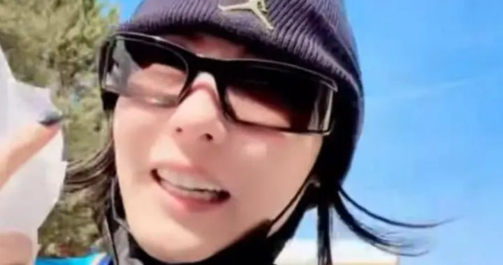 张柏芝准备寿衣遗照，为儿子铺垃圾袋睡觉，王菲近期现身状态不错