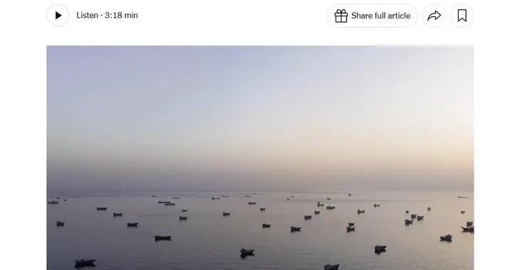 美军阿帕奇直升机在霍尔木兹海峡坠毁，两名机组人员获救