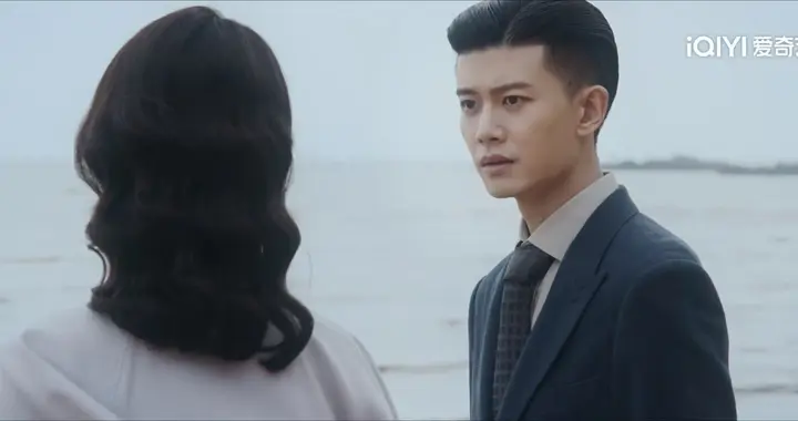 《风与潮》何贤反击泽荣作！仔仔一句话，才懂乔音婉为何回八重天