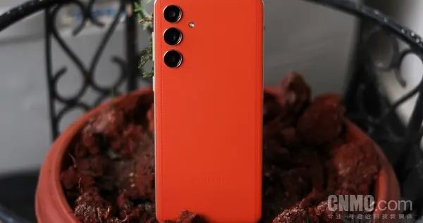 印度用户率先体验！三星F56和F55获One UI 8.5更新