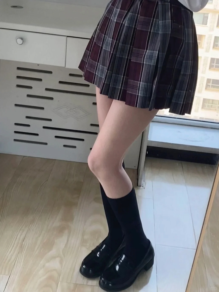 jk 女孩夏日必备｜黑色压力袜