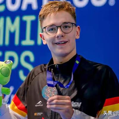 一镜走四方：斯德哥尔摩游泳公开赛男子15