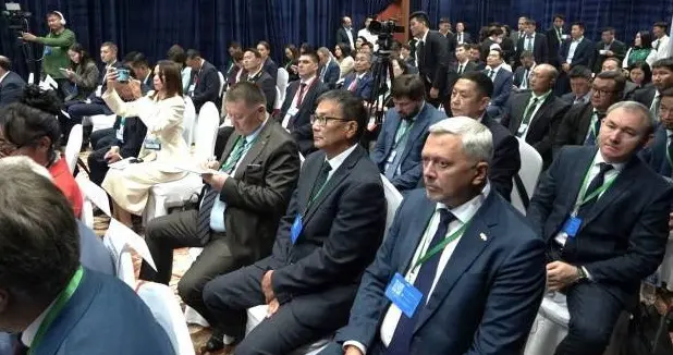 蒙古对过境铁路热情再度上涨！五斗米难坏总理，只能吃回头草
