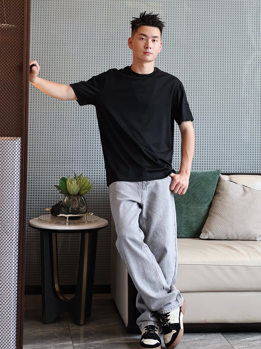 阿玛尼男士莱赛尔短袖T恤