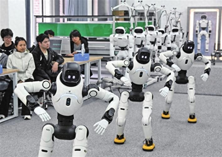 中国四足机器人占全球近七成，制造成本大降，底气从哪来？