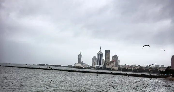 寻觅青岛，山海之间