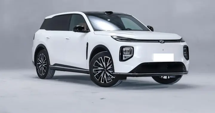 15.68万配激光雷达，长安启源Q07相比海狮06，有何差别？