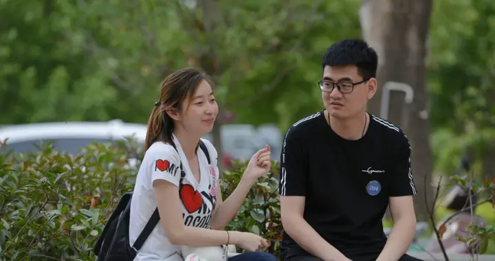 月薪三千VS百万婚房：这场相亲死局，是谁把爱情逼上了绝路？