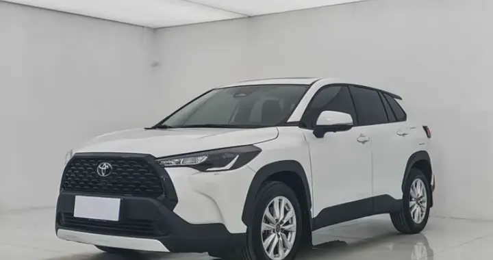 将“价格战”进行到底！丰田卡罗拉锐放跌至9.38万起，性价比真高