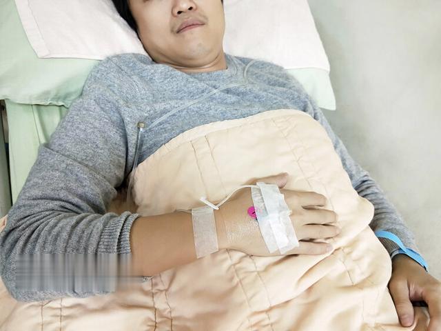 我，35岁，一步步走向肠癌！提醒：上厕所出现5种异象，或是肠癌