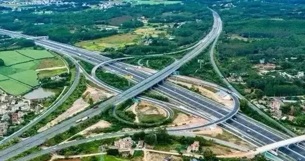 年底通车！长深高速河惠段“四改八”，河源到惠州快了，还能赏3D