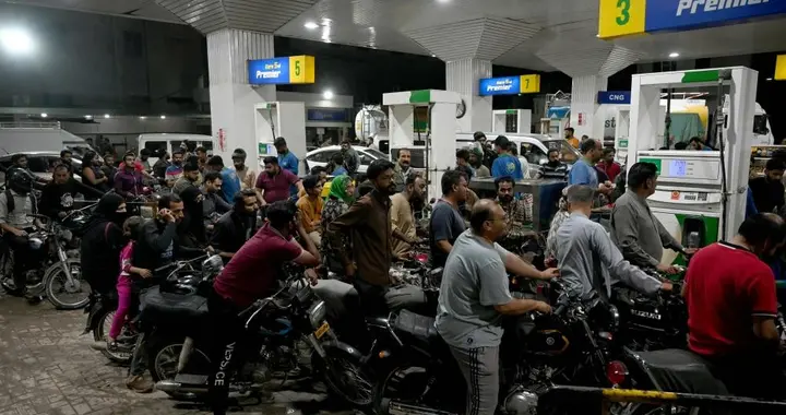 东南亚各国只能跟着中国走了，给中国送上了“天赐良机”