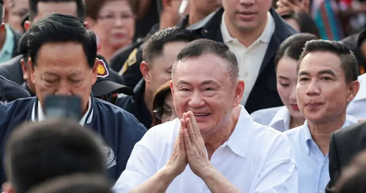 76岁他信出狱，却发现江山已改：为泰党两难，政治前途成谜！