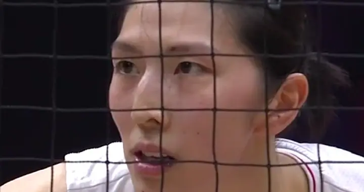 中国女排兵不血刃3:0横扫晋级，亚运会金牌争夺战正式拉开帷幕
