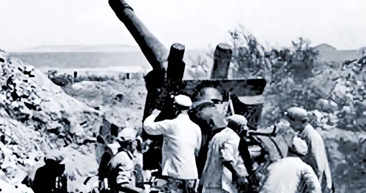 开国大将指责炮击金门太费钱，毛主席笑骂：真是个抠门佬！