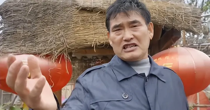 恶意举报没完没了！大衣哥被逼到放话：宁愿站着死，不要躺着亡