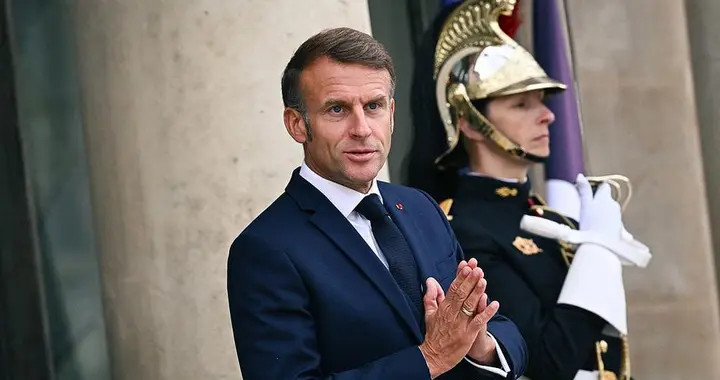 中方对欧加税后，不到24小时，马克龙通告全球，欧盟必须对华开放