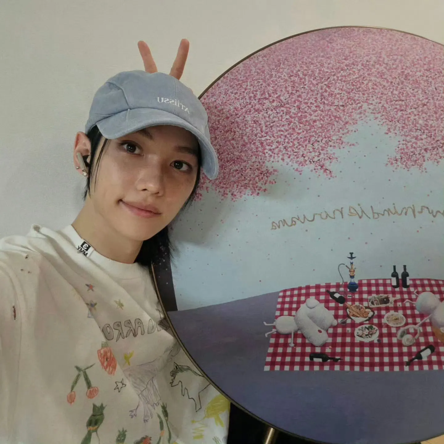 李龙馥黑发回归！也超级好看啊，不一样的味道李龙馥五男一
