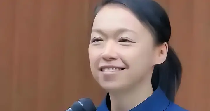 女宇航员在宇宙中，该如何处理排泄、生理期问题？怎么保护隐私？