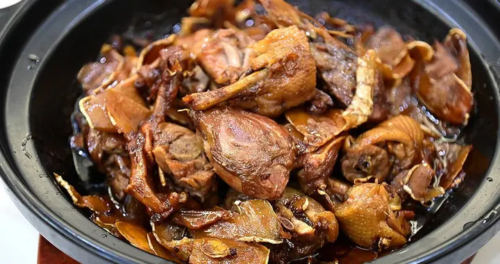 厦门集美吃海鲜的好地方，姜母鸭正宗地道也不可错过！