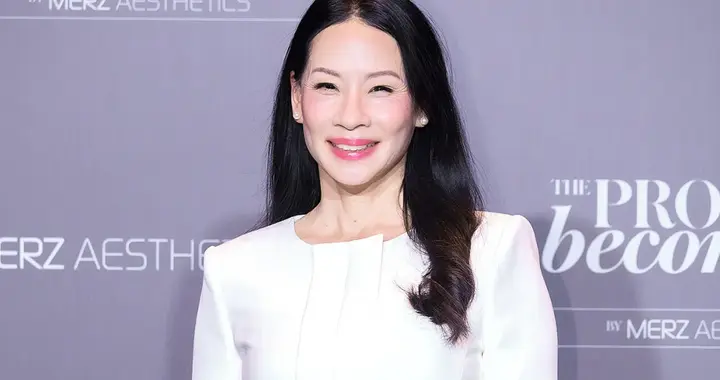 57岁的刘玉玲，韩媒镜头下生图状态太夯了！