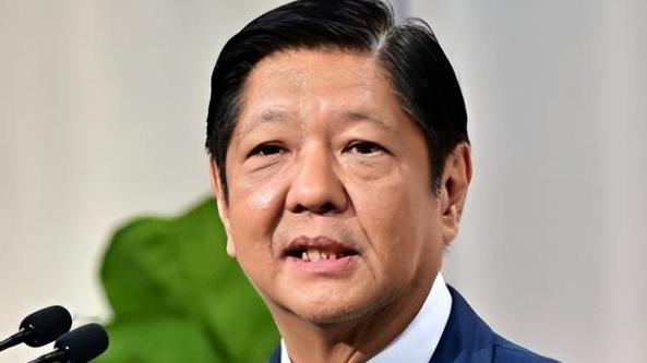 马科斯现在对杜特尔特家族赶尽杀绝的操作完全是在给自己的政治生涯埋雷，几...