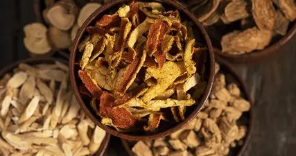 补气血别瞎吃！生脉饮/八珍丸等4种中成药，对症选才养出好气色