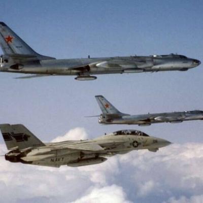 红星铁翼：，美军