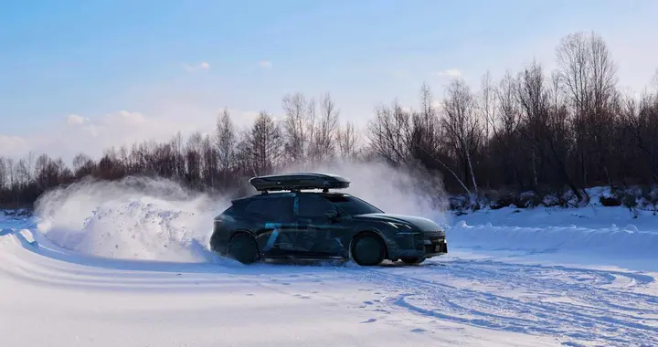 谁说旅行车不能运动？领克07GT第一个不服