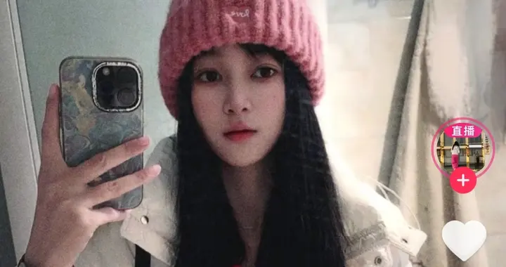 重庆合川杀猪宴的呆呆，从美甲师变成崩溃妹，只需两天一视频