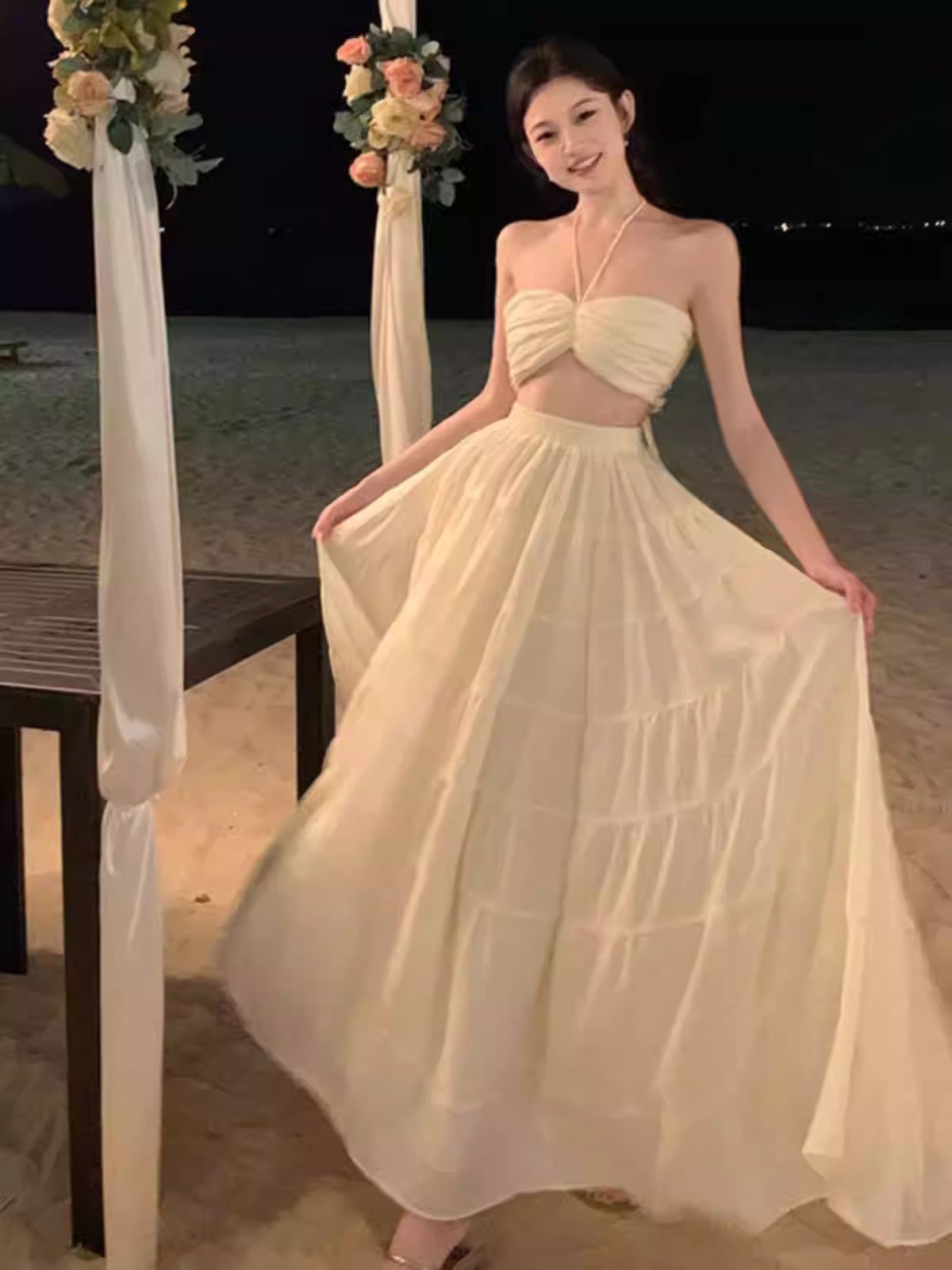 法式绝美抹胸挂脖吊带连衣裙女超仙海边度假