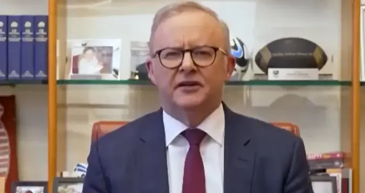 澳大利亚干了件全球没干过的事：直接给16岁以下的孩子们断网了！