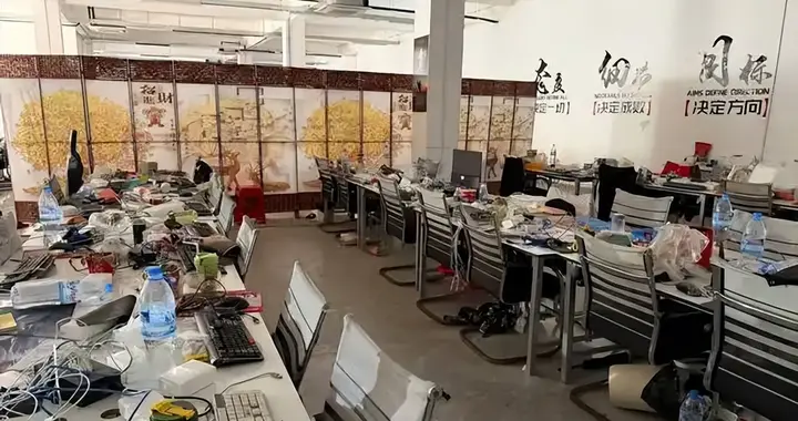 暑期新型骗局盯上大学生，专把年轻人骗往境外，一定要多加防备