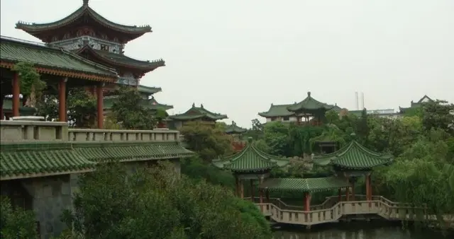 李渊为什么会成为唐朝的开创者？历史背景、个人品质与战略的解析