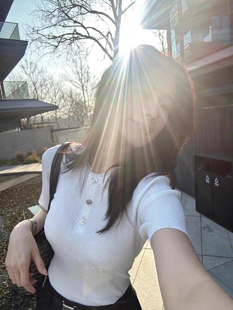 法式别致白色圆领正肩短袖t恤女夏季小个子