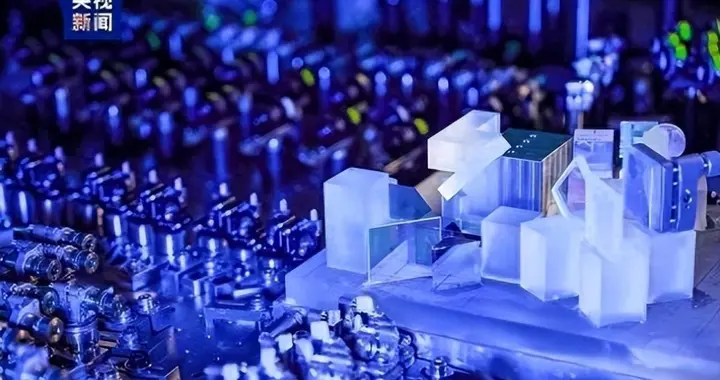 中国连夜宣布好消息！全世界都没想到，中国居然弯道超车？